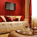 Residenza San Faustino 4*