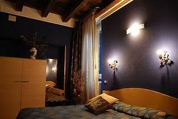 San Faustino Rome Colosseum 4*