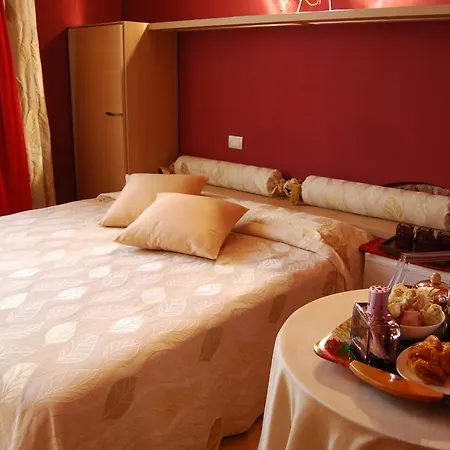 Residenza San Faustino לינה וארוחת בוקר 2*